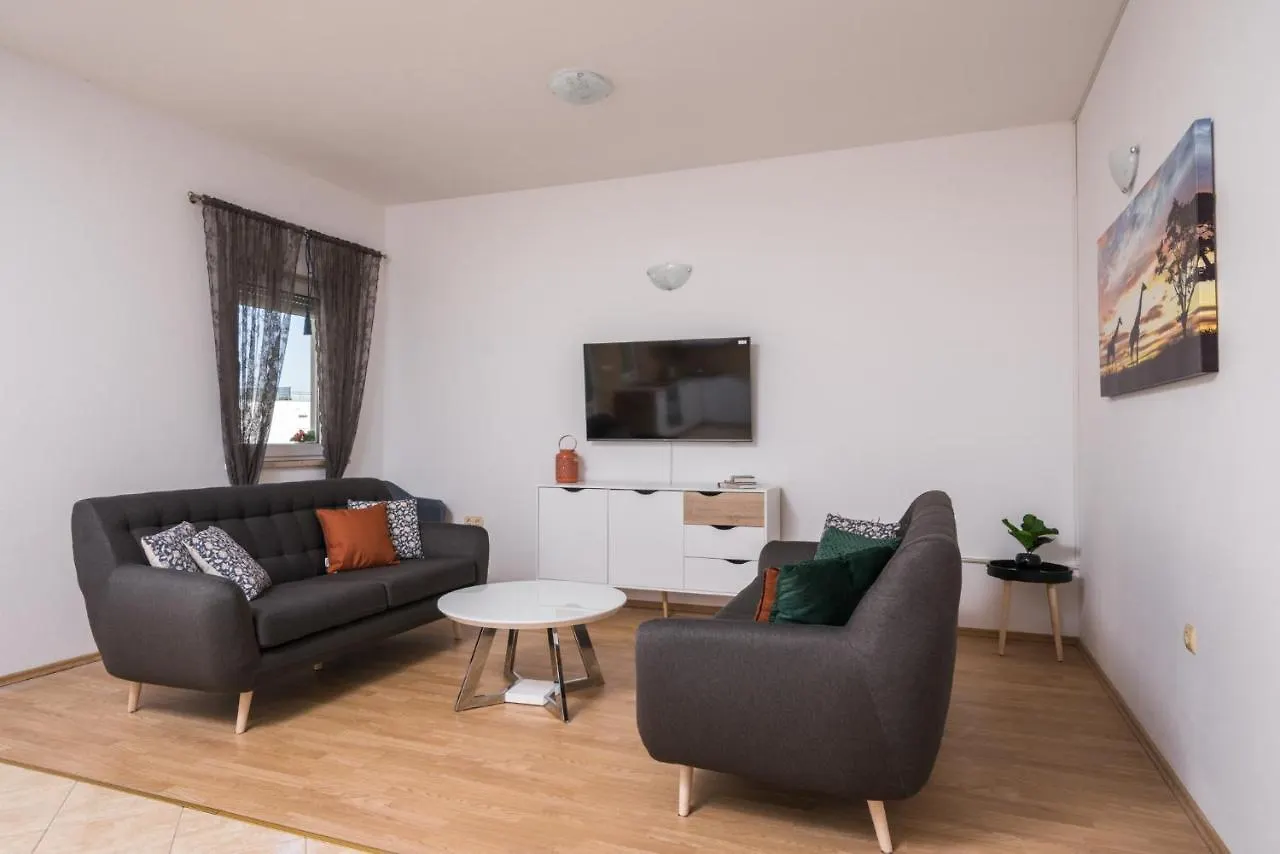 Apartments Marinera Trogir 0*,  Croatia