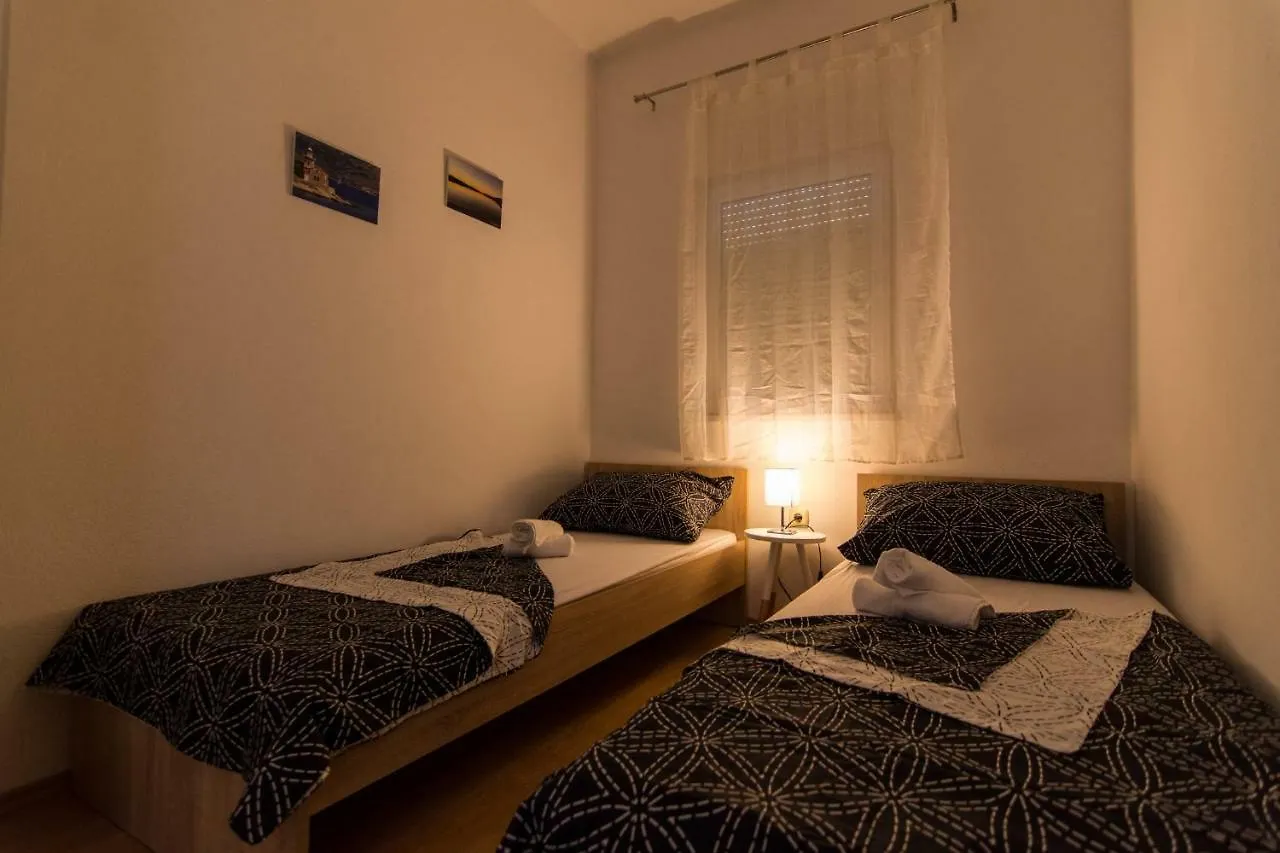 Apartments Marinera Trogir Croatia